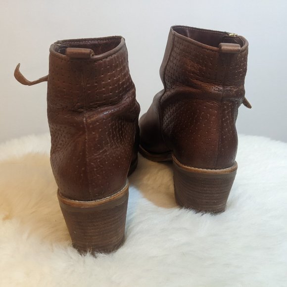 Roots ankle boots from Norway! - Picture 4 of 11